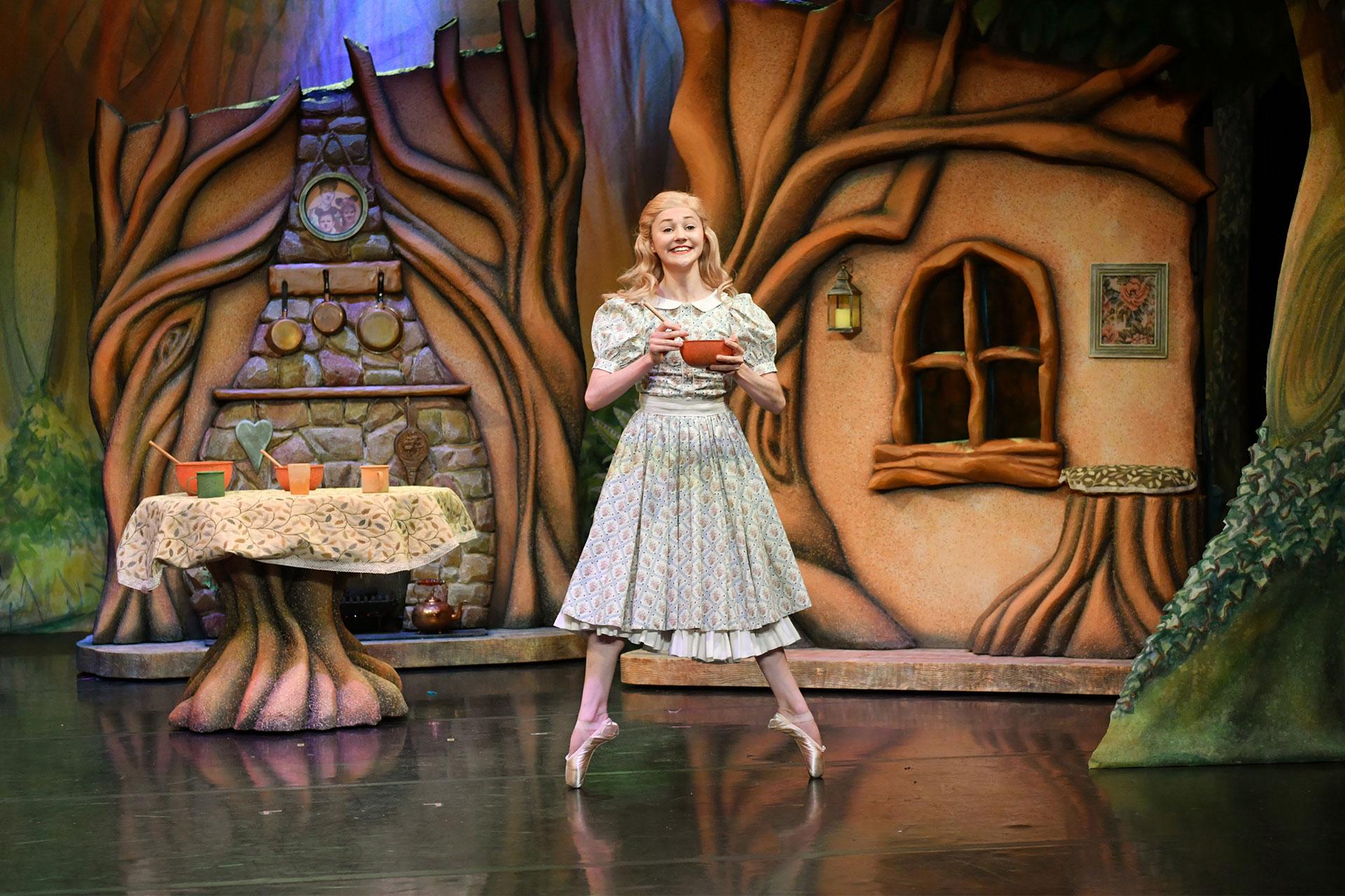 Goldilocks & the Three Bears, production, 2016, Jenny Hackwell, photo Lauren Godfrey Goldilocks eats delicious porridge