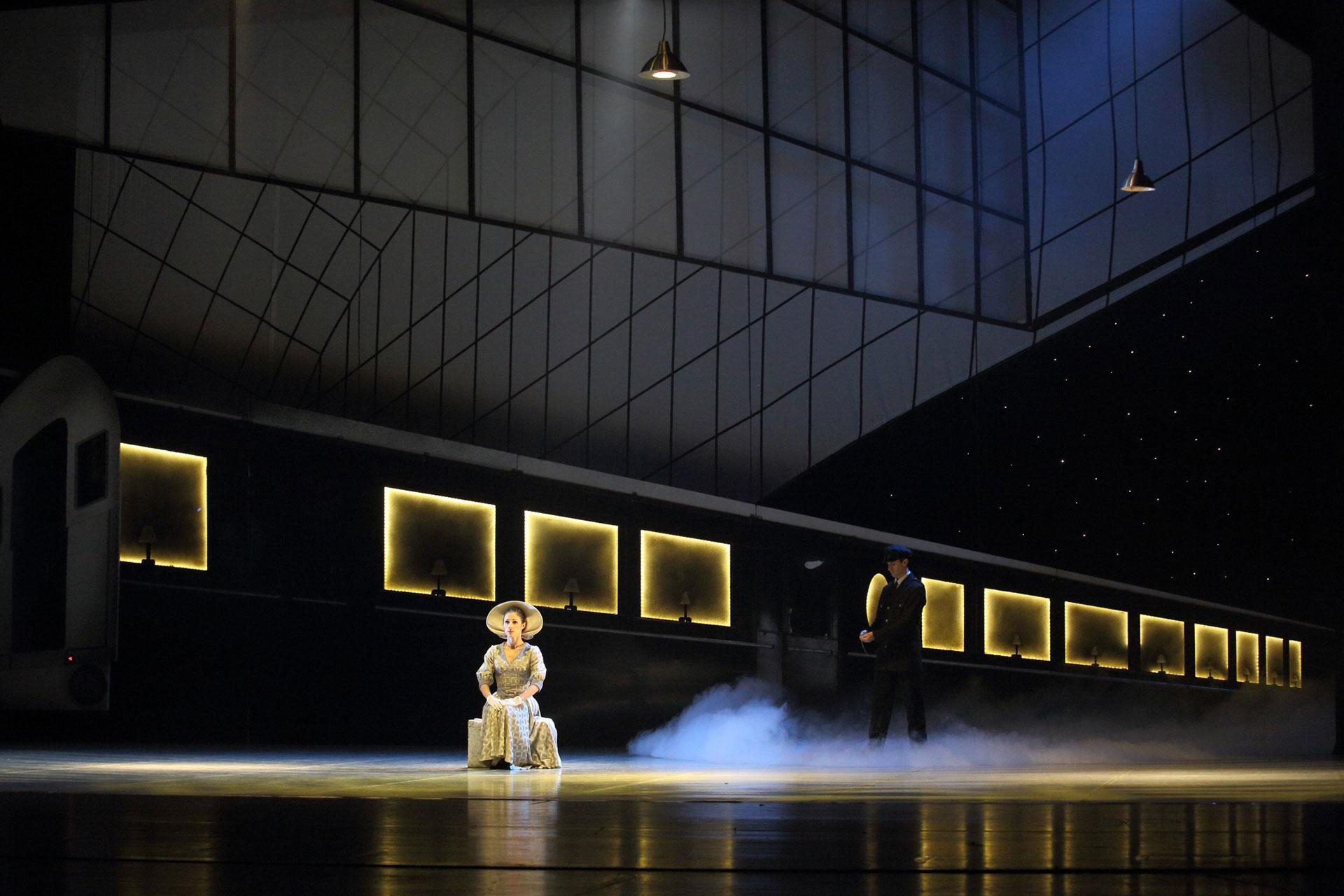 A Midsummer Night's Dream, production, 2014, Martha Leebolt Awaiting a train in A Midsummer Night's Dream