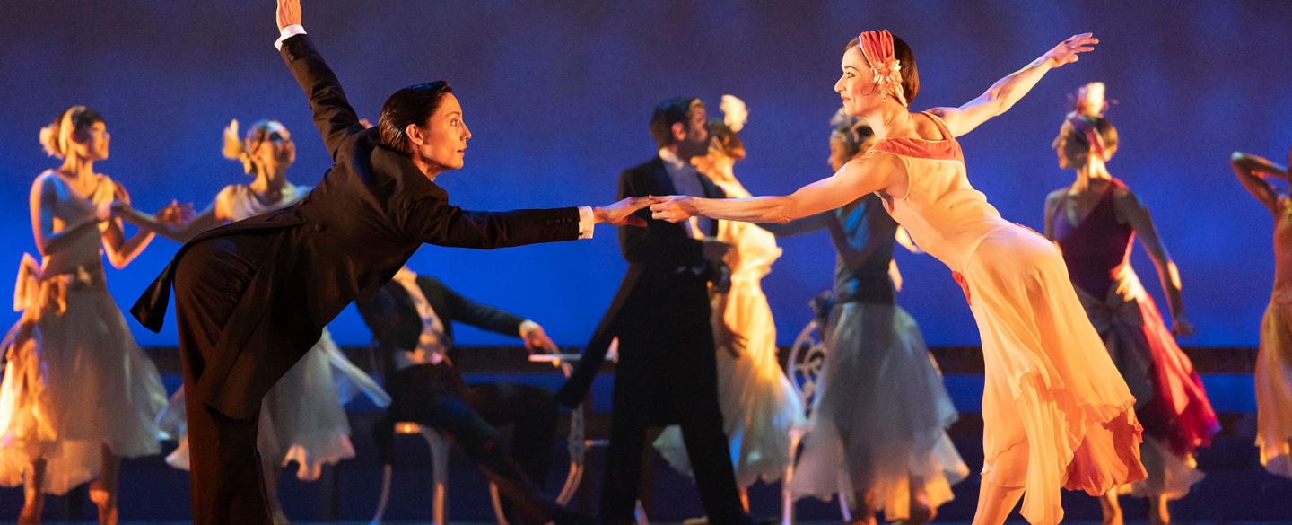 Nick and Jordan, performed by Kevin Poeung and Pippa Moore, dance at one of Gatsby's infamous parties. Photo Emma Kauldhar.
