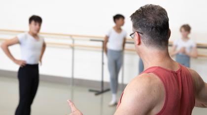 Academy Director, David Nixon OBE, teaching male students. Photo Emily Nuttall.