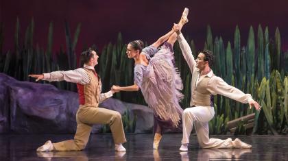 Simon, Odilia and Anthony dance together