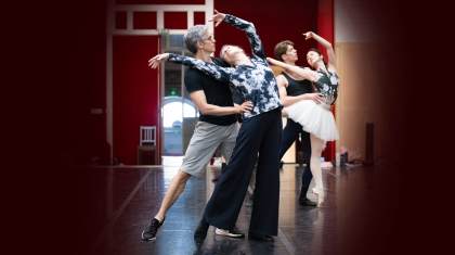 Federico and Rachel demonstrating the position they want the dancers to follow